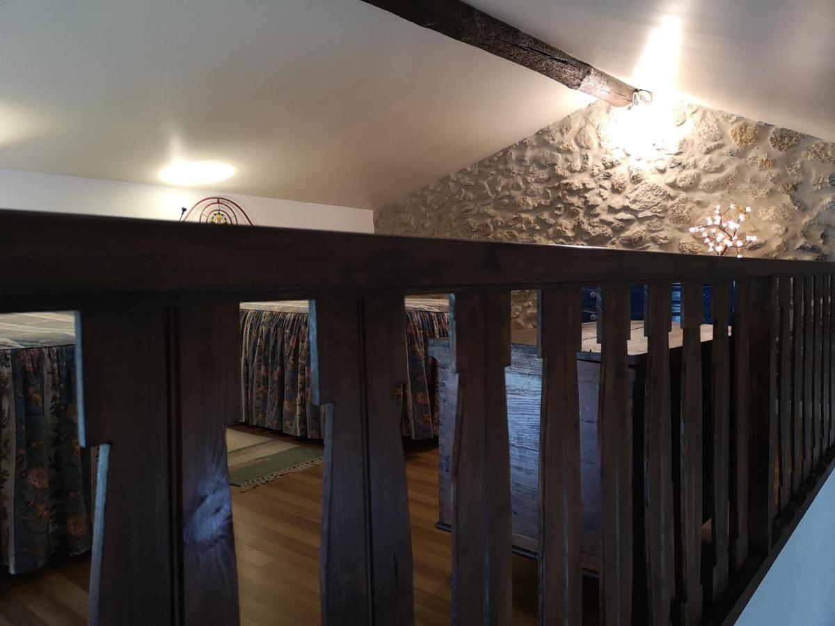 コビリャン Refugio De Calheirosヴィラ エクステリア 写真